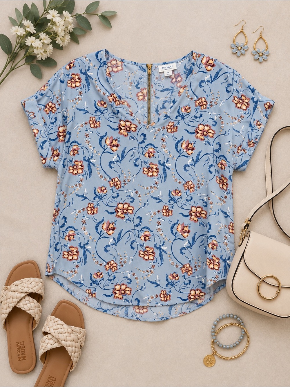 Old Navy Light Blue Floral Keyhole Short Sleeve Blouse